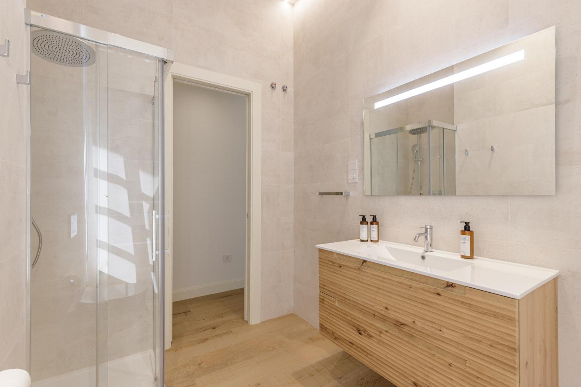 Marques De Velazquez II By Caleta Homes Málaga Buitenkant foto